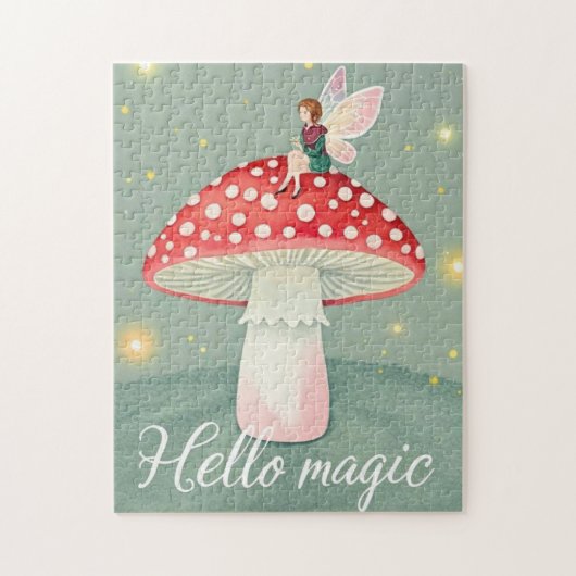 小さな妖精がキノコの上に止まっ白熱［赤熱］光を放つて ジグソーパズル (縦)