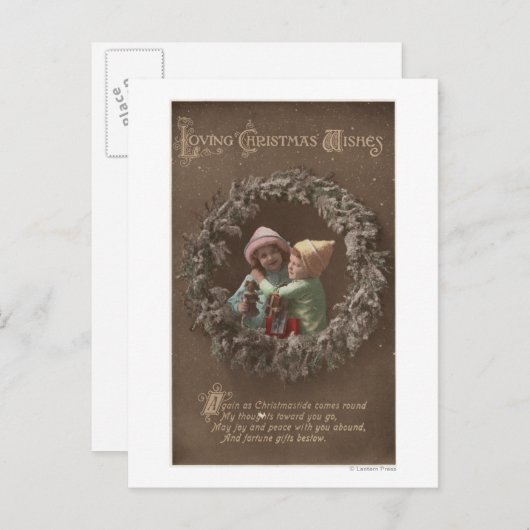 小さな子供たちが抱き締める ポストカード (正面/裏面)