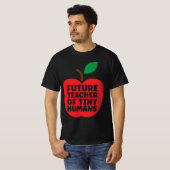 小さな子供たちの未来の先生 Tシャツ (正面フル)