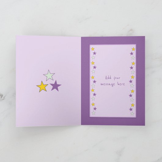 小さな子供へ男の子の紫の誕生日の写真の挨拶 カード (内部)