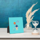 小さな宇宙人の冒険。 フォトプラーク (インサイチュ)