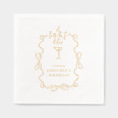 小さな少し古い白い波状の誕生日縁どパーティー 箔ナプキン (正面)