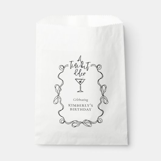 小さな少し古い黒の波状の誕生日縁どパーティー フェイバーバッグ (正面)