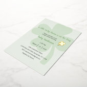 小さな幸運が訪れる お知らせ 箔招待状 (回転した状態)