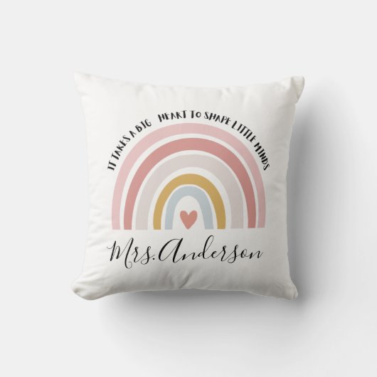 小さな心を形成するには大きなハートが必要カスタムだ クッション (正面)