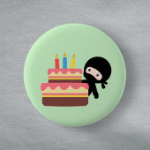 小さな忍者の後ろのお誕生日ケーキグリーン 缶バッジ