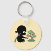 小さな忍者水やり盆栽ツリーオンイエロー キーホルダー (正面)