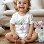 小さな恋しく思1ダフルユニコーン女の子の最初の誕生日 ベビーTシャツ