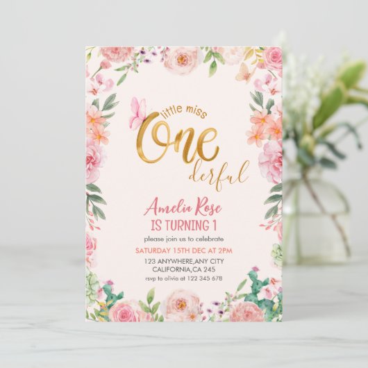 小さな恋しく思onederfulフローラの女の子1st誕生日 招待状 (スタンド正面)