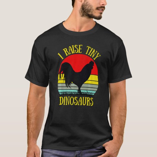 小さな恐竜を育てています ニワトリ Tシャツ (正面)