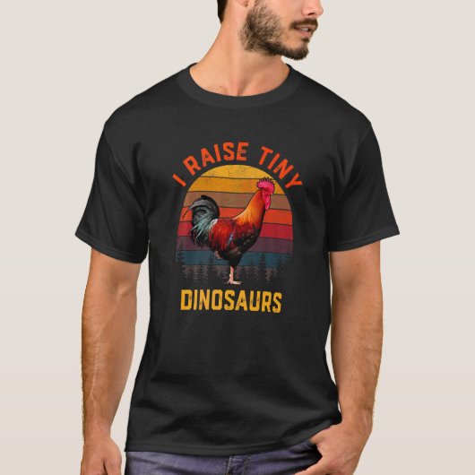 小さな恐竜を育てています レトロなビンテージ 鶏 Tシャツ (正面)