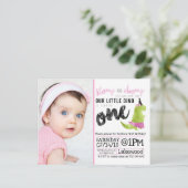 小さな恐竜ツチュピンク恐竜バレリーナグリーン インビテーションポストカード (スタンド正面)