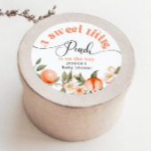 小さな桃は赤ちゃんシャワーの途中にある ラウンドシール