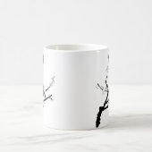 小さな梅の小枝 コーヒーマグカップ (中央)