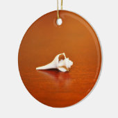 小さな殻 セラミックオーナメント (左)