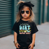 小さな汚れは決してかわいい子供たちのグラフィックおもしろい Tシャツ