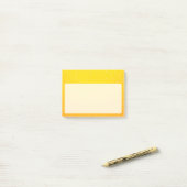 小さな泡を持つラガービール ポストイット (デスク上)