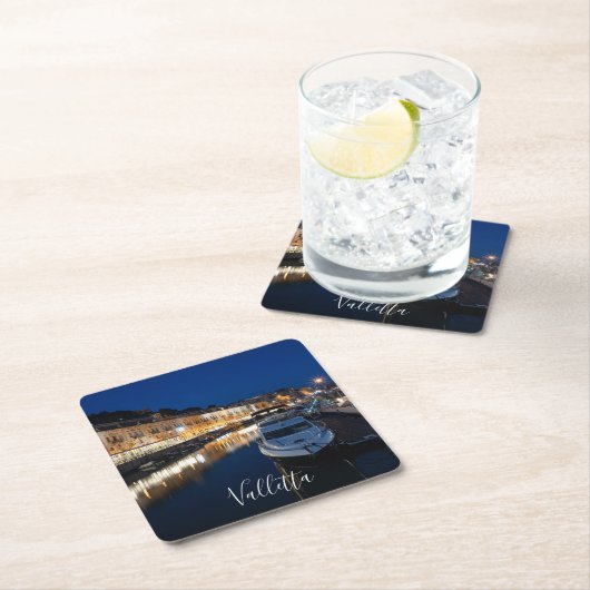 小さな港を持つバレッタのウォーターフロント地区 スクエアペーパーコースター (インサイチュ)