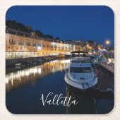 小さな港を持つバレッタのウォーターフロント地区 スクエアペーパーコースター (正面)