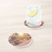 小さな湖のある公園の夕日霜の降りた コースター (側面)