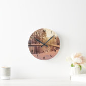 小さな湖のある公園の夕日霜の降りた ラウンド壁時計 (ホーム)