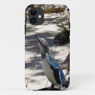 小さな灰色の妖精ペンギン iPhone 11 ケース