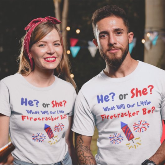 小さな爆竹の性別Tシャツを明らかにする Tシャツ