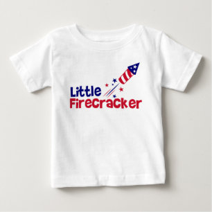 小さな爆竹:独立記念日の喜び ベビーTシャツ