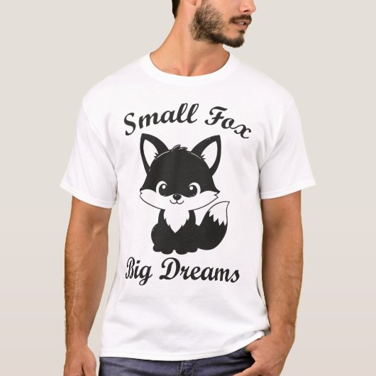 小さな狐、大きな夢 かわいいキャラクターフォックスTシャツ Tシャツ (正面)