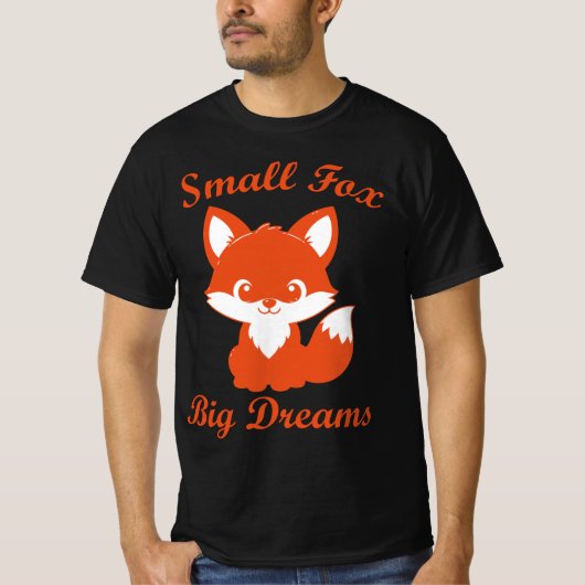 小さな狐、大きな夢 かわいい狐Tシャツ Tシャツ (正面)
