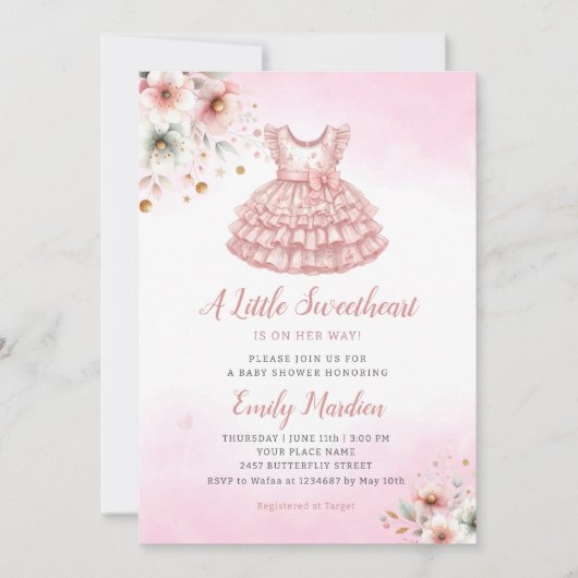 小さな甘いピンクの服女の子ベビーシャワー 招待状 (正面)