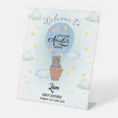 小さな男の冒険が忍び寄る 台座サイン (正面)