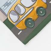 小さな男の子が緑に染まる可愛い車|過去記事 フリースブランケット (角)