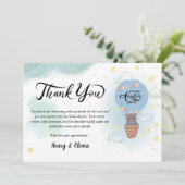 小さな男の子の冒険が待っています ベビーシャワーのご招待 サンキューカード (スタンド正面)