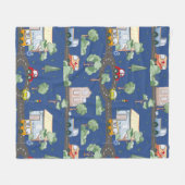 小さな男の子の青が可愛い街並み フリースブランケット (正面(横))