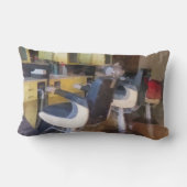 小さな町の床屋 ランバークッション (裏面)