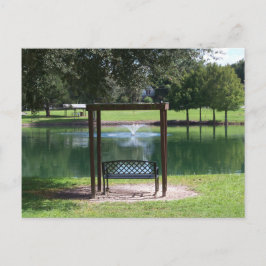 小さな町の湖のビュー ポストカード