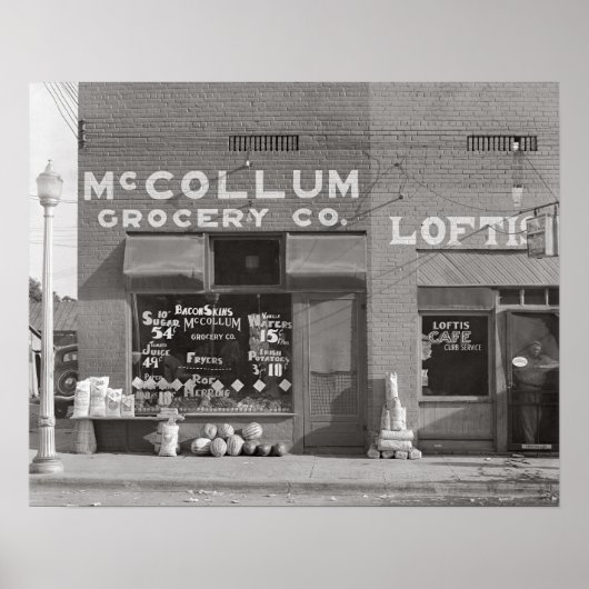 小さな町の食料品店、1935年。ヴィンテージ写真 ポスター (正面)
