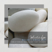 小さな白い小石の写真 現代スパ プロモーション 招待状 (正面/裏面)