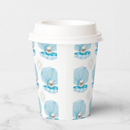 小さな真珠が途中の紙カップ 紙コップ (右)