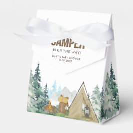 小さな素朴キャンパーの赤ちゃんシャワー フェイバーボックス