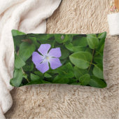 小さな紫色の花 ランバークッション (ブランケット)