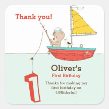 小さな航海のセーラー熊の最初の誕生日