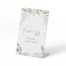 小さな花は台座を支持する