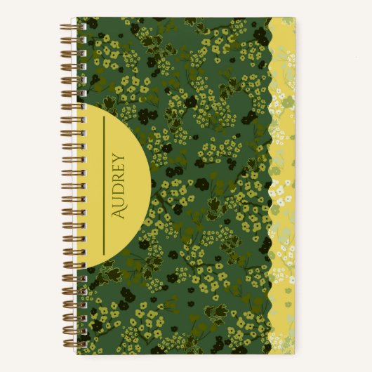 小さな花は緑と黄色 ノートブック (正面)