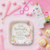 小さな蝶が彼女の方法の女の子の赤ちゃんシャワー ペーパープレート (パーティー)
