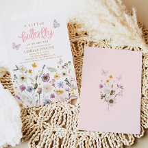 小さな蝶が彼女の途中で赤ちゃんシャワー