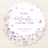 小さな蝶が彼女の道にかわいい赤ちゃんシャワー ペーパーコースター (正面)
