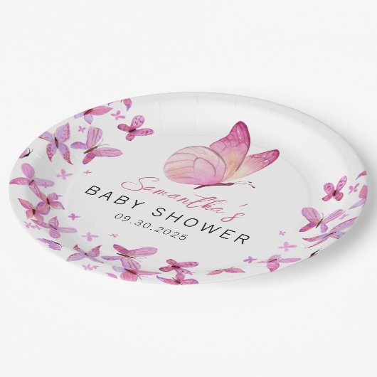 小さな蝶が赤ちゃんのシャワーを途中にある ペーパープレート (アングル)