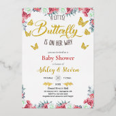 小さな蝶が途中ベビーシャワー金ゴールド 箔招待状 (正面)